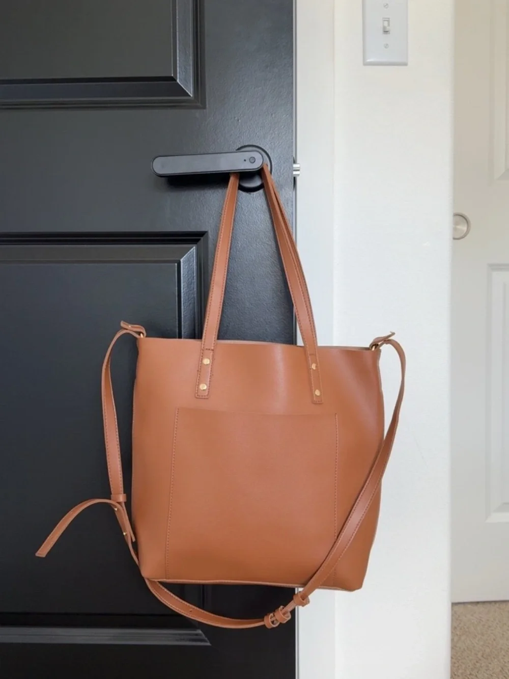 Everyday Cognac Tote with Front Pocket and Dual Straps